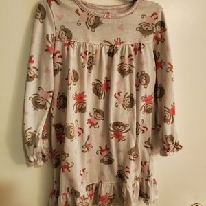 Carter's girl's nightgown, long sleeves, size 5T